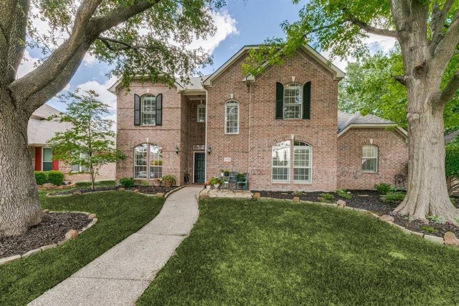 1220 Greenway Drive, Allen, TX 75013