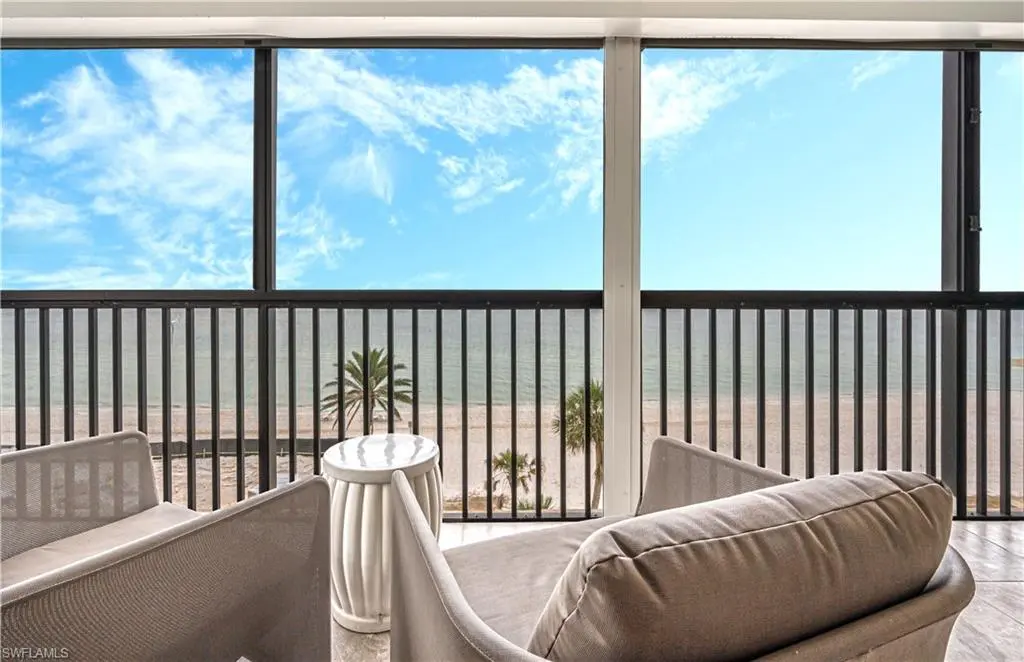 9375 Gulf Shore DR 601, Naples, FL 34108