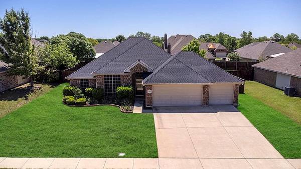 109 Haymeadow Drive, Crandall, TX 75114