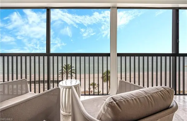 9375 Gulf Shore DR 601, Naples, FL 34108