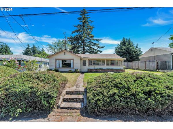 700 NE 120TH AVE,  Portland,  OR 97220