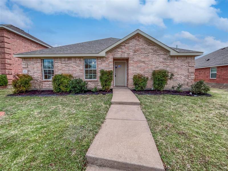 407 Foliage Court, Red Oak, TX 75154