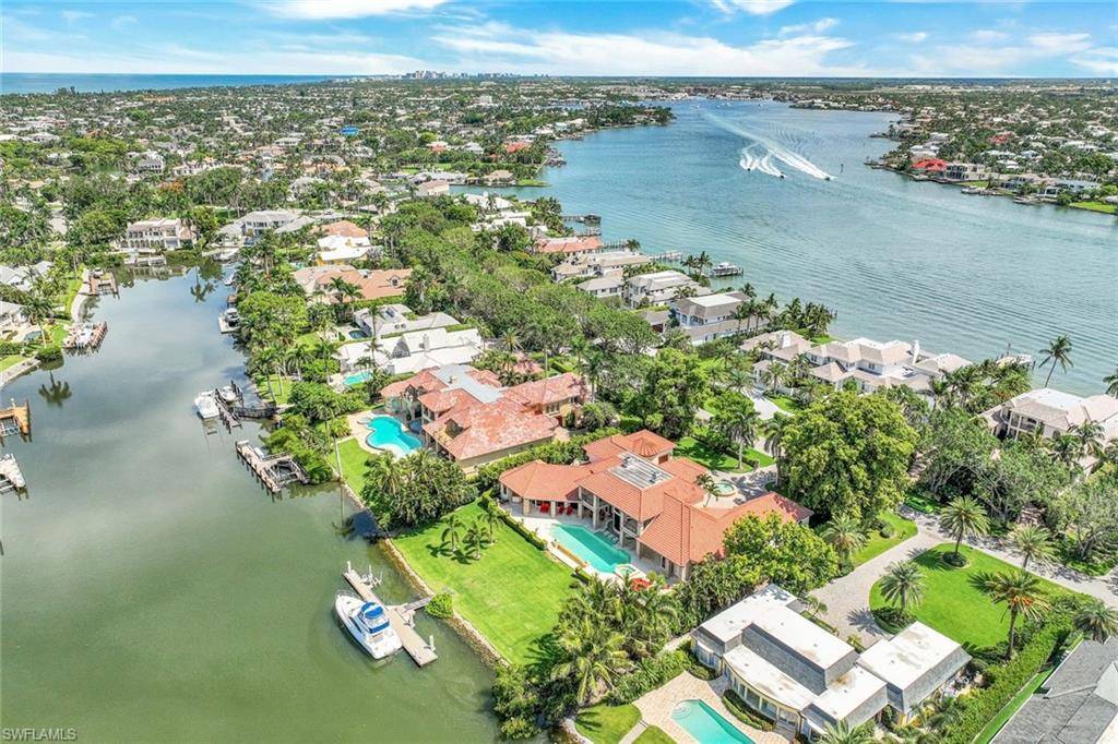 Naples, FL 34102,1030 Galleon DR
