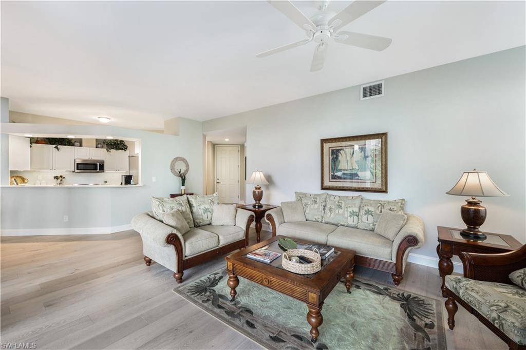 Naples, FL 34109,1550 Clermont DR E-101