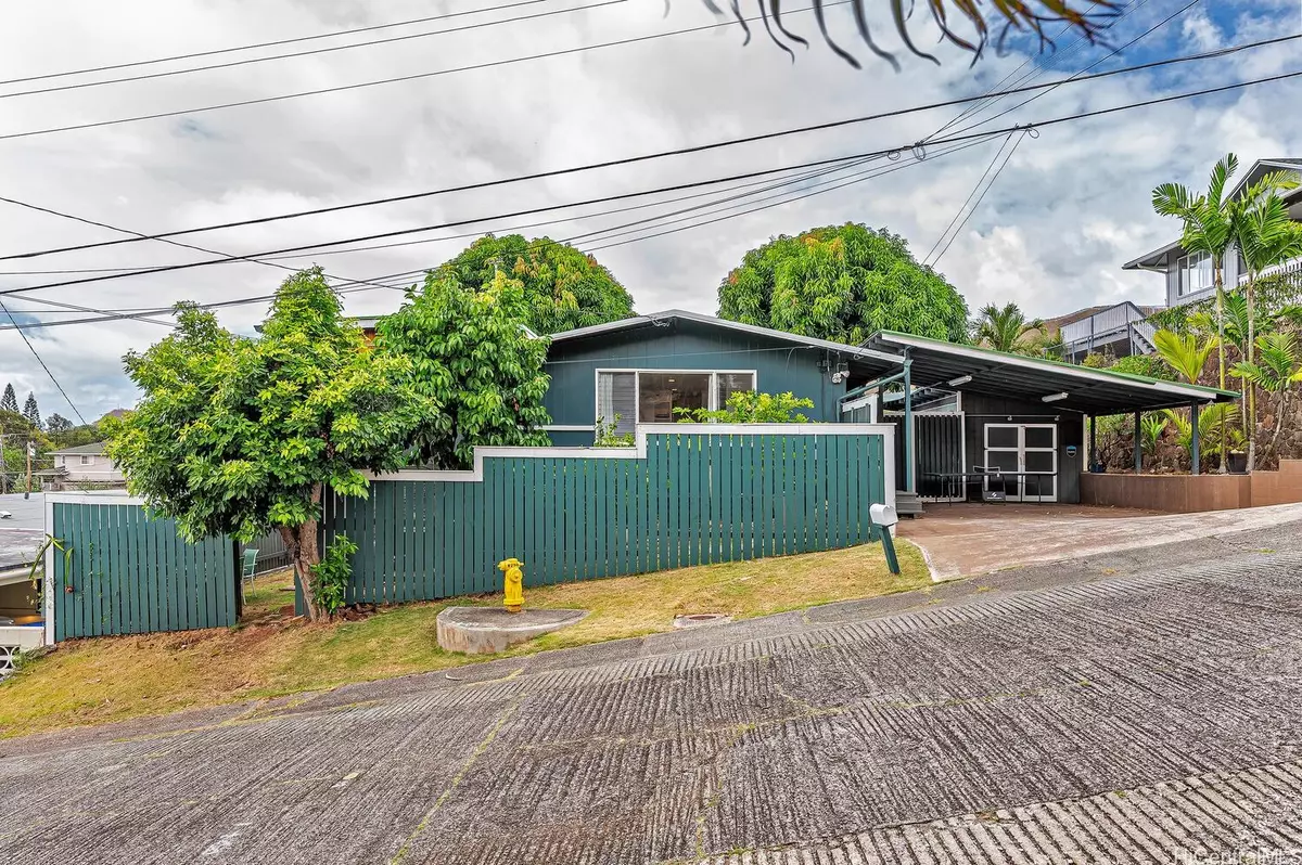 Kaneohe, HI 96744,44-125 Keaalau Place