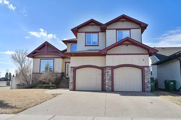 Red Deer, AB T4R 0A3,6 Ingram Close