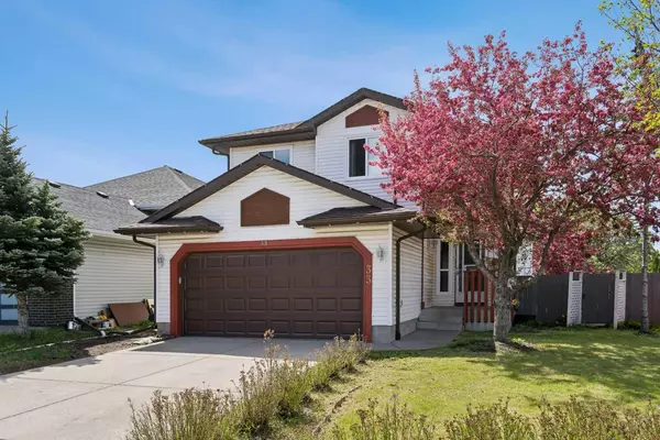 Calgary, AB T2A7N7,33 Applecrest CRES SE