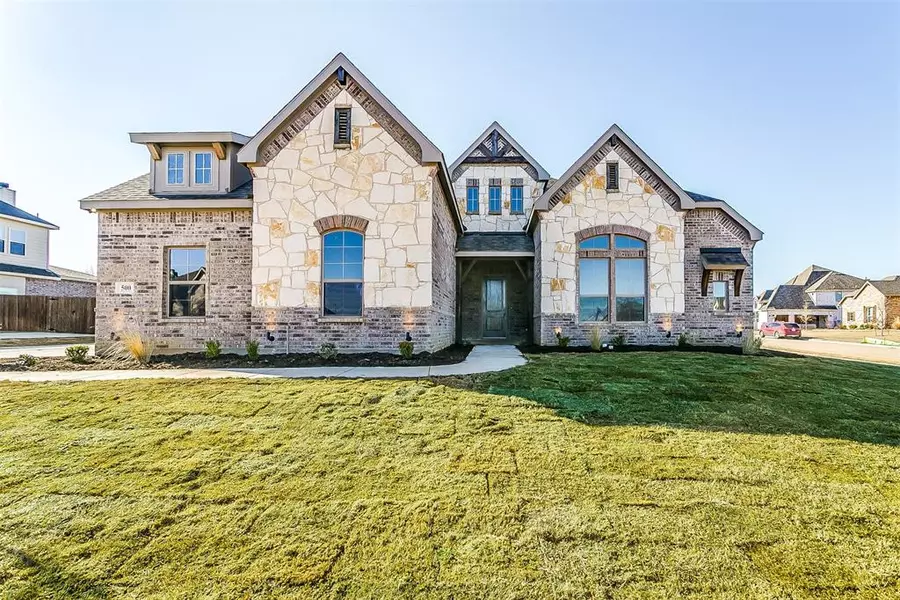 500 Sandia Park Drive, Burleson, TX 76028