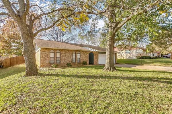 1900 SE 26th Avenue, Mineral Wells, TX 76067