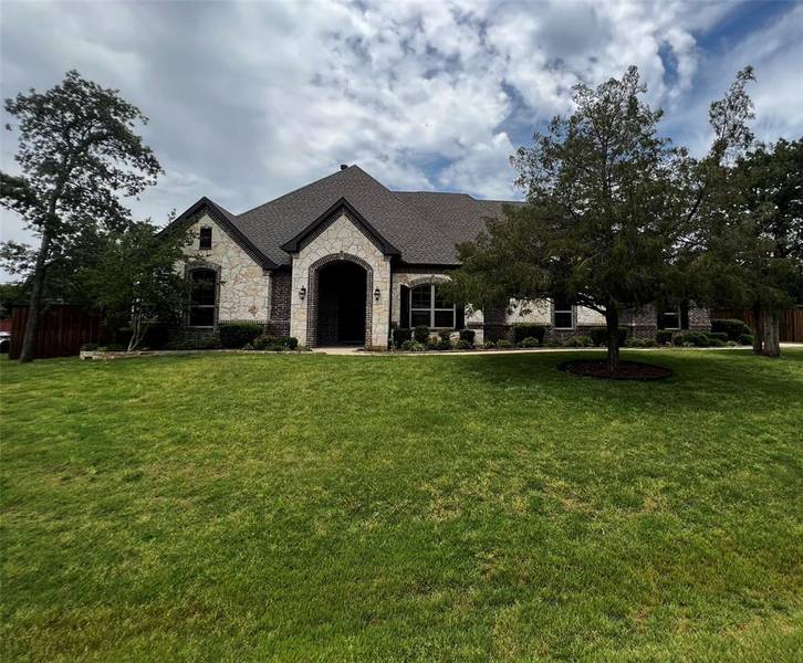 105 Post Oak Drive, Krugerville, TX 76227