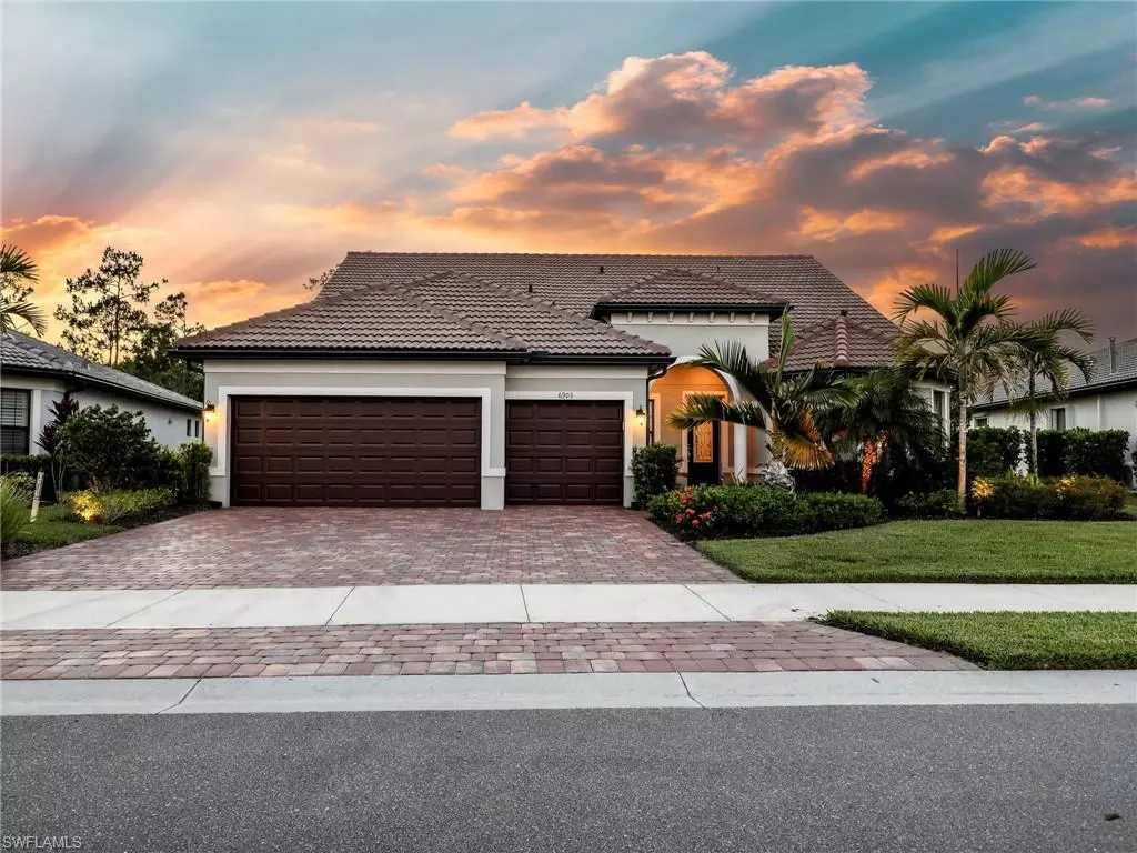 Naples, FL 34114,6903 Cocoplum ST