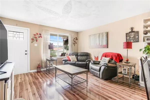 Alfred, ON K0B 1A0,300 ST JOSEPH ST