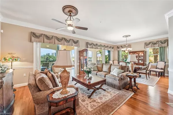 Naples, FL 34114,1470 Borghese LN 201