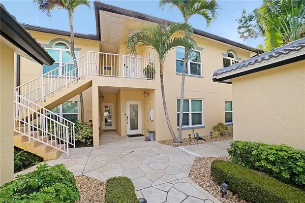 Naples, FL 34109,2145 Cay Lagoon DR 321