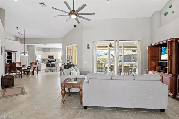 Marco Island, FL 34145,206 Seahorse CT