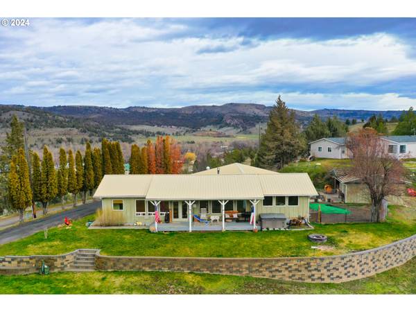 59526 VISTA LN, John Day, OR 97845