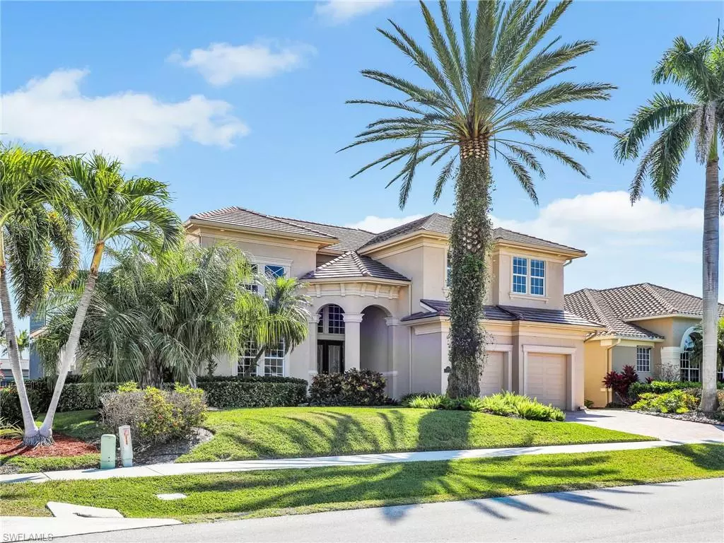 Marco Island, FL 34145,113 Greenview ST