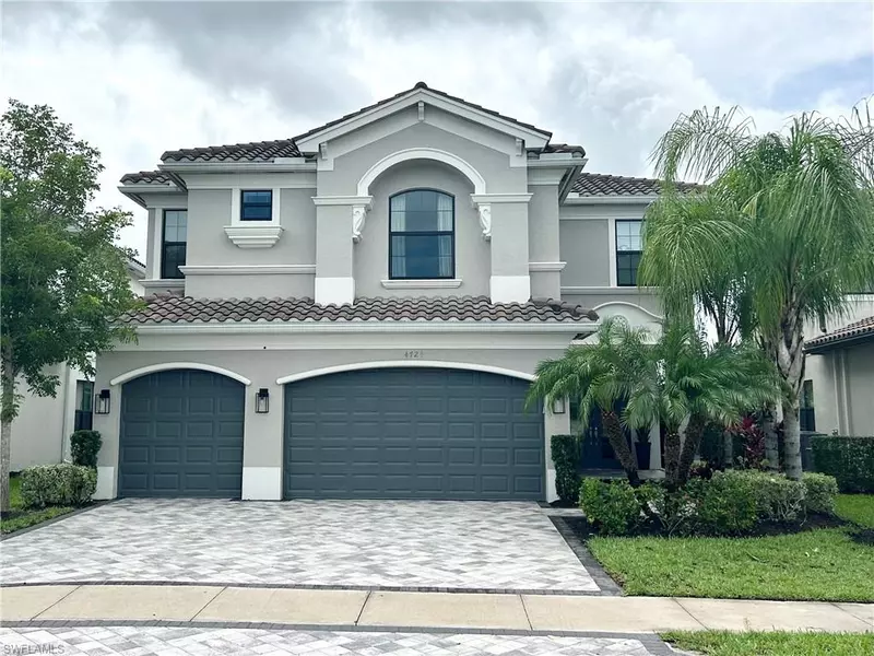 4724 Kensington CIR, Naples, FL 34119