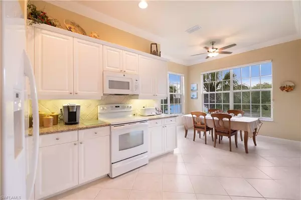 Estero, FL 34135,9606 Cypress Hammock CIR 201