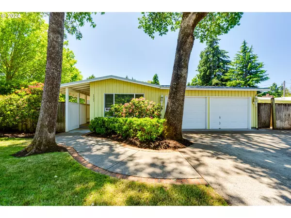 1523 LARKSPUR LOOP, Eugene, OR 97401