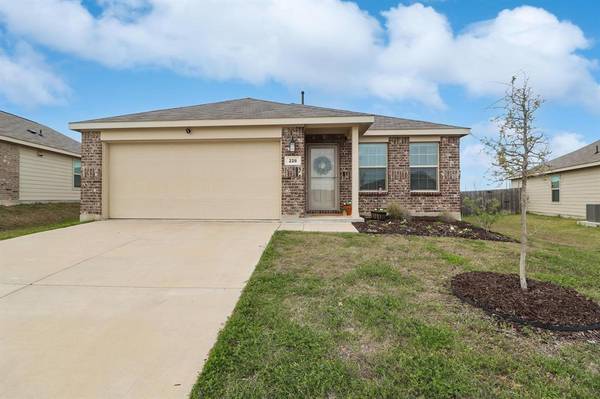 228 Anvil Drive, Fort Worth, TX 76052