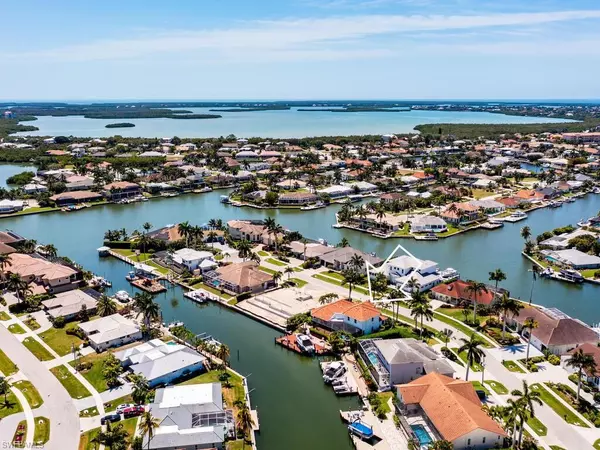 Marco Island, FL 34145,165 Dan River CT