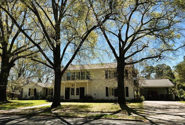 205 College Street, Minden, LA 71055