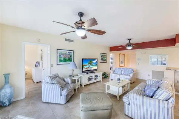 Bonita Springs, FL 34134,3280 Crossings CT 21