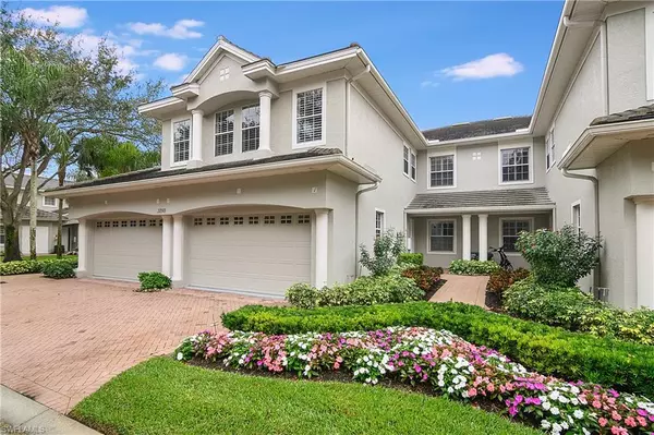 3099 Lancaster DR 7-701, Naples, FL 34105