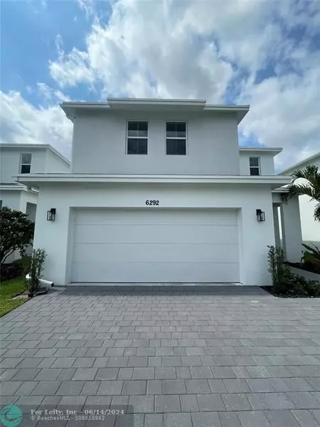 6292 Tenor Dr, West Palm Beach, FL 33413