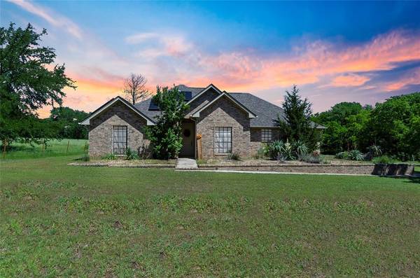 292 County Road 1326, Bridgeport, TX 76426