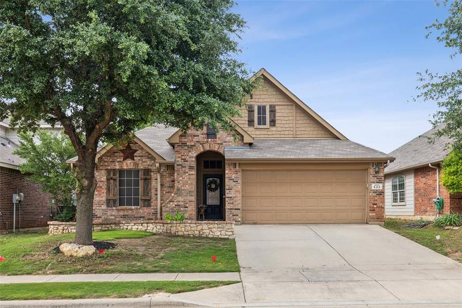 632 Tradewind Drive, Fort Worth, TX 76131