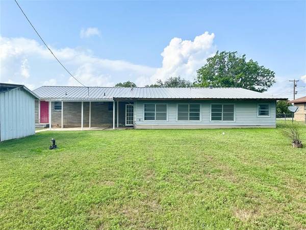 Bangs, TX 76823,1207 Gantt Street