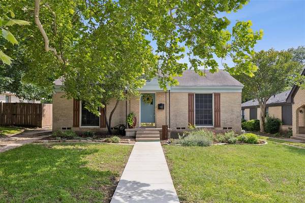 3318 Burlingdell Avenue,  Dallas,  TX 75211