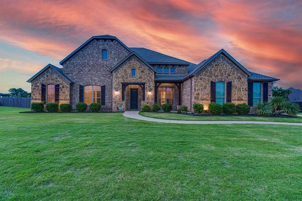 96 Willowbrook Drive,  Waxahachie,  TX 75165