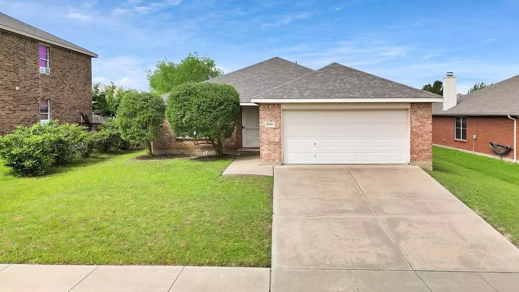 8146 Mossberg Drive, Arlington, TX 76002