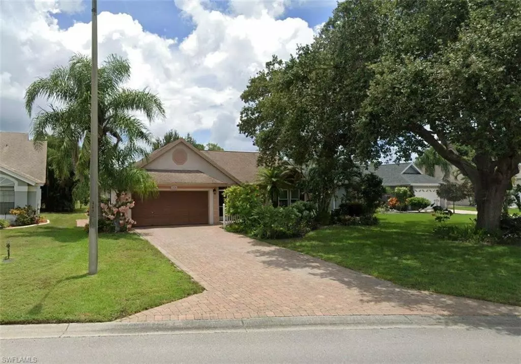 Naples, FL 34112,3636 Kent DR