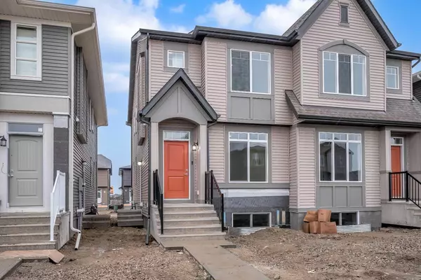 Calgary, AB t3n2l9,45 cornerglen ROW NE