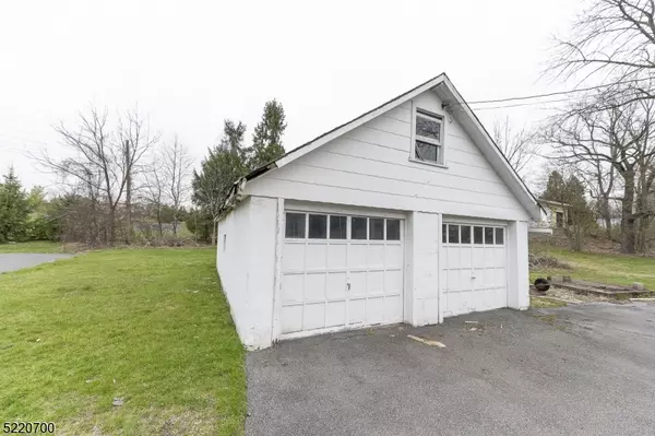 Lopatcong Twp., NJ 08865,302 Edward St