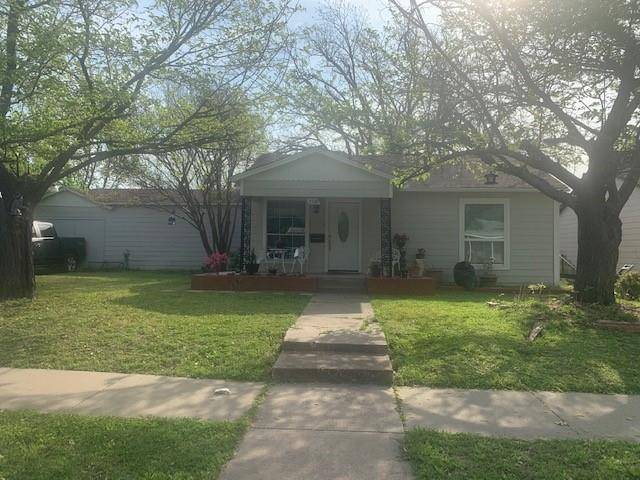 2320 Williams Place, Fort Worth, TX 76111