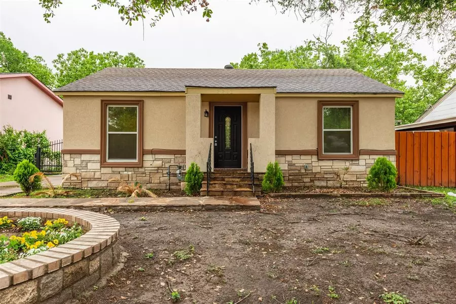 2212 N Chandler Drive, Fort Worth, TX 76111