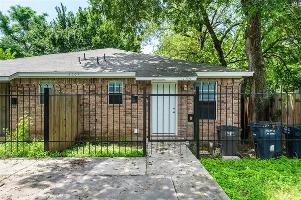 2902 Van Horn Avenue, Fort Worth, TX 76111