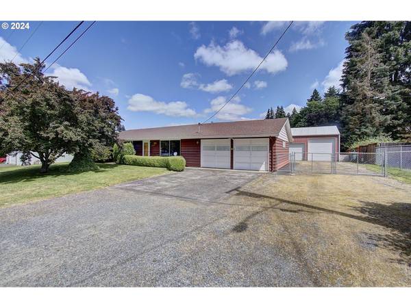 2400 NE 100TH ST, Vancouver, WA 98686