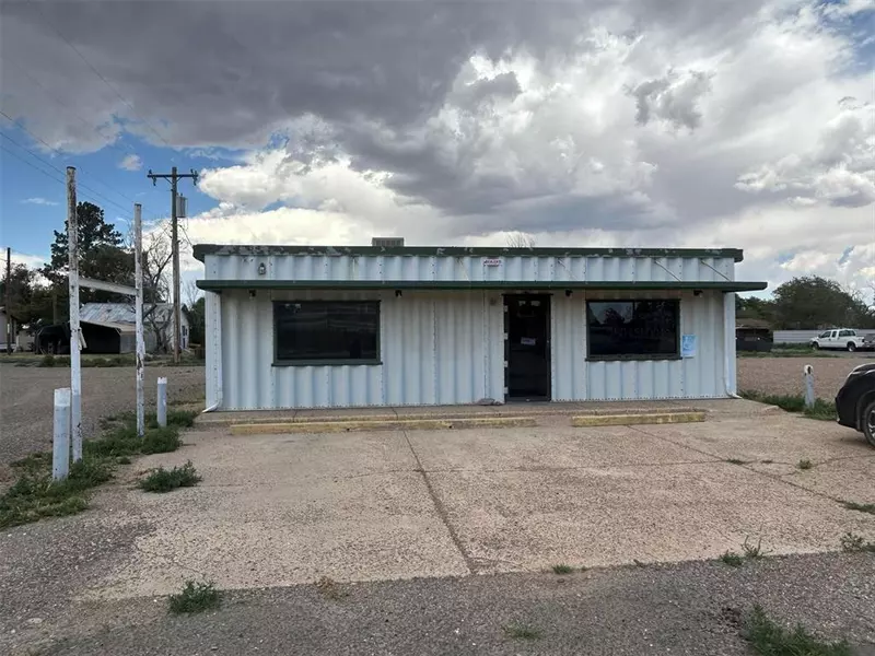 611 E Main Street, Boise City, OK 73933