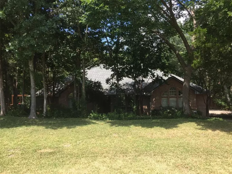 4538 Pecan Creek Drive, Midlothian, TX 76065