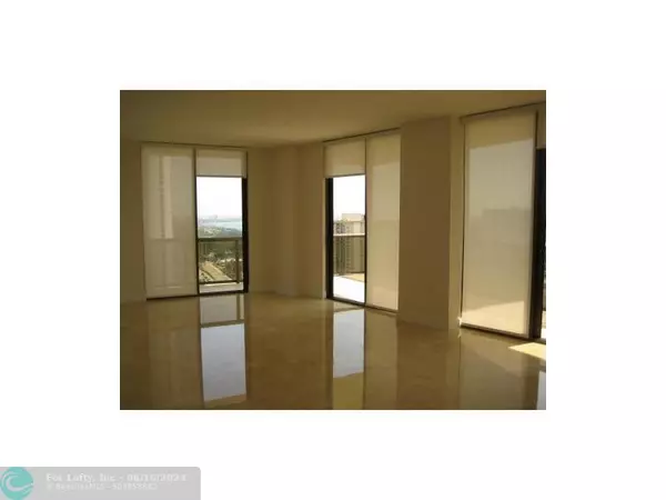 Sunny Isles Beach, FL 33160,16275 Collins Ave  #1804