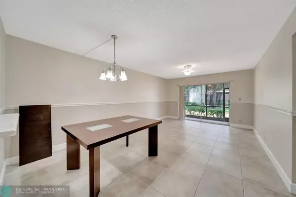 Coral Springs, FL 33065,4158 NW 90th Ave  #107