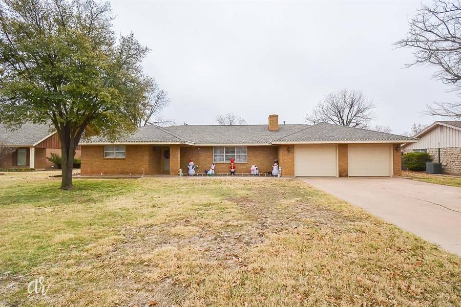 903 2nd Street, Hamlin, TX 79520