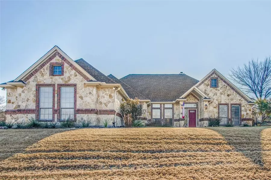 136 Forest Bend Lane, Weatherford, TX 76087