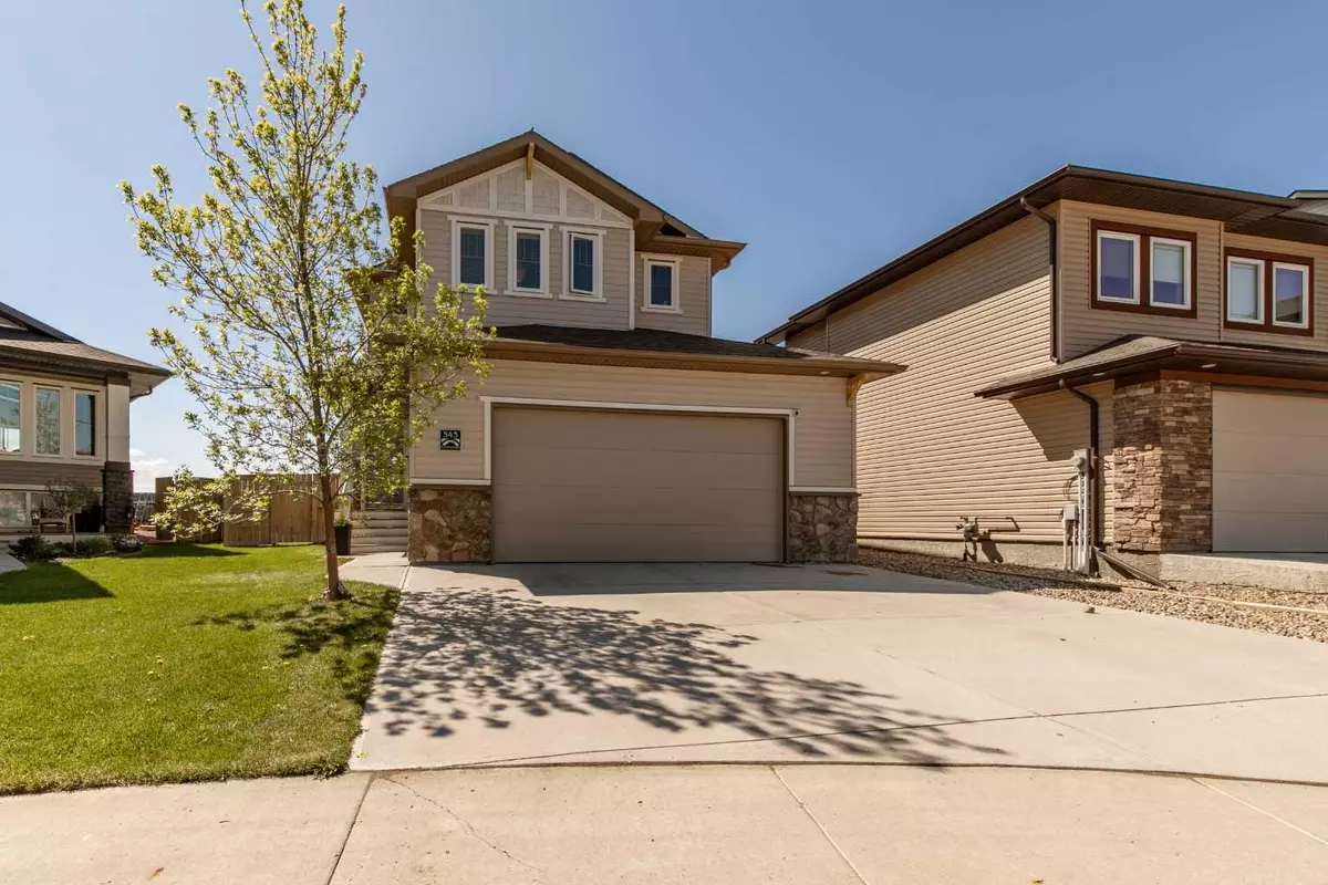 Lethbridge, AB T1J 0B8,543 Firelight Place W